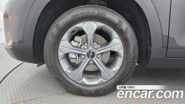 Kia Seltos New — Фото автомобиля 5