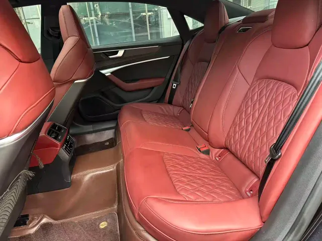 Audi Audi A7L 2023 45 TFSI quattro S-line Black Warrior Edition — Фото автомобиля 7