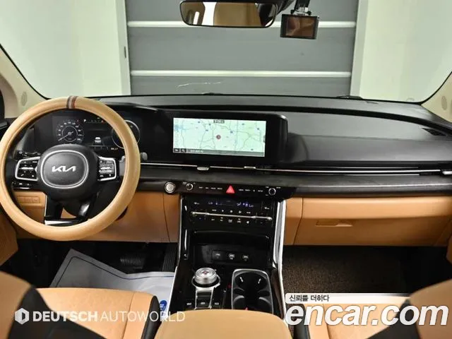 Kia Carnival — Фото автомобиля 7