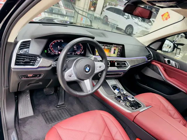 BMW X5 — Фото автомобиля 6