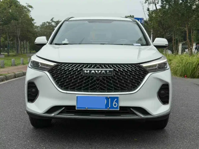 Haval M6 — Фото автомобиля 2