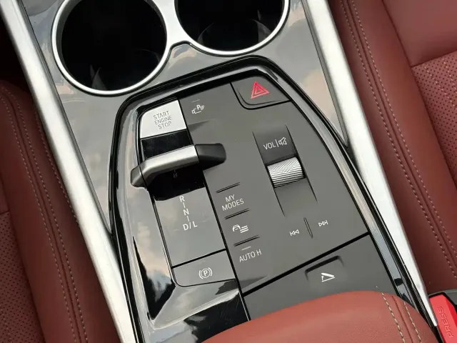BMW BMW X1 2025 sDrive25Li M Sport Package — Фото автомобиля 18