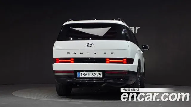 Hyundai Santa Fe — Фото автомобиля 4