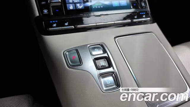 Hyundai Grandeur — Фото автомобиля 9