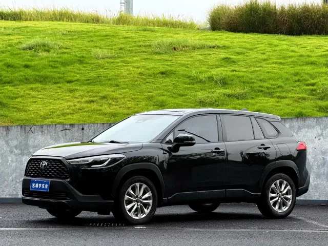 Фотография автомобиля — Toyota Corolla Cross