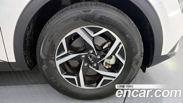 Kia Sportage Sportage 5-е поколение Дизель 2.0 2WD — Фото автомобиля 5