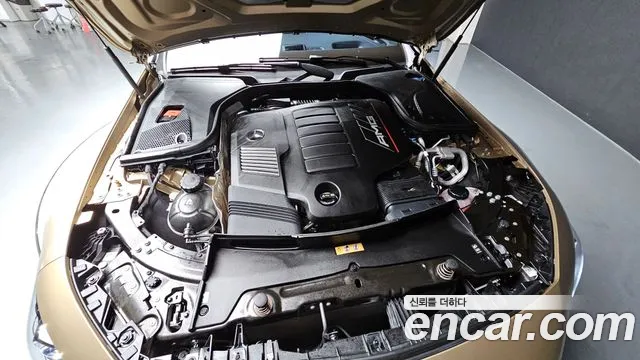 Mercedes-Benz AMG GT 4 двери 43 4MATIC+ Dynamic Golden Daylight — Фото автомобиля 6