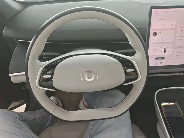 Changan Qiyuan A07 — Фото автомобиля 10