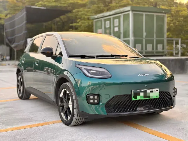 GAC Aion UT — Фото автомобиля 3