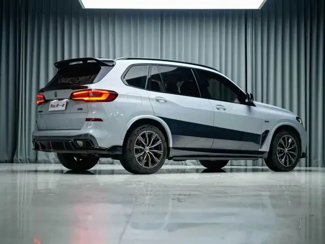 BMW X5 — Фото автомобиля 10