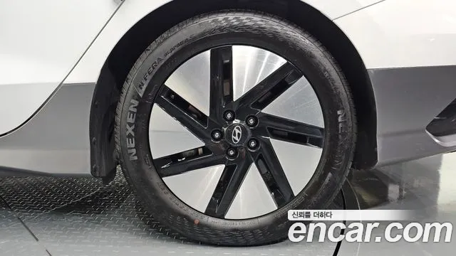 Hyundai Ioniq6 — Фото автомобиля 20