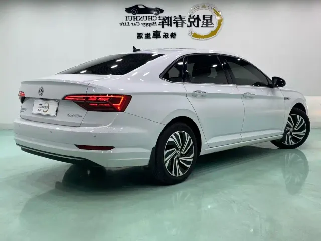 Volkswagen Sagitar — Фото автомобиля 9