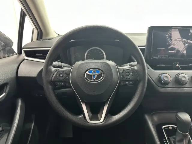 Toyota Corolla — Фото автомобиля 10