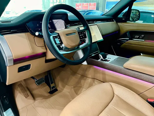 Land Rover Range Rover — Фото автомобиля 7