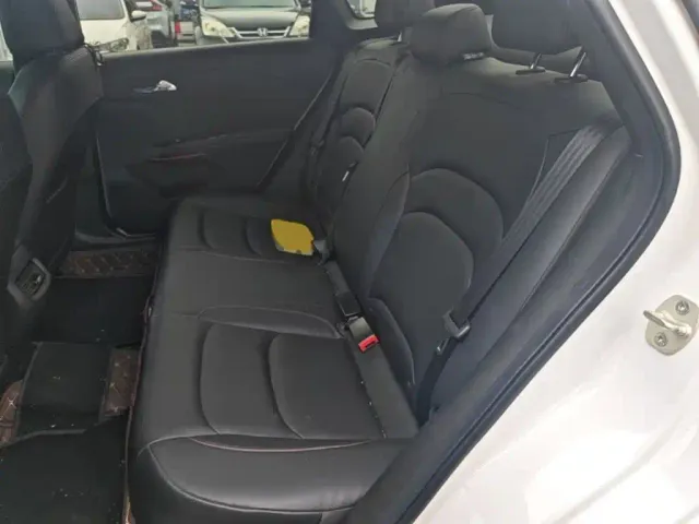 Chevrolet Monza — Фото автомобиля 14