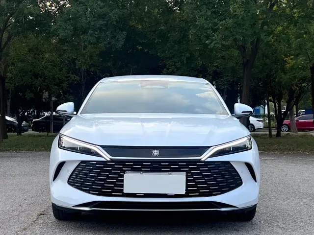 BYD Qin L — Фото автомобиля 2