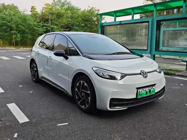 Volkswagen ID.3 — Фото автомобиля 5