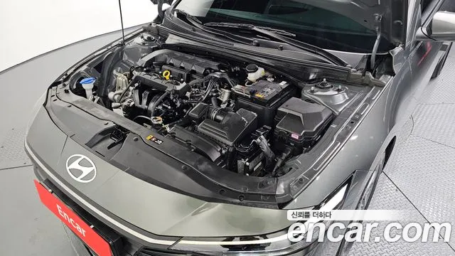 Hyundai Avante CN7 — Фото автомобиля 6