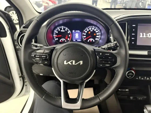 Kia KX1 — Фото автомобиля 10