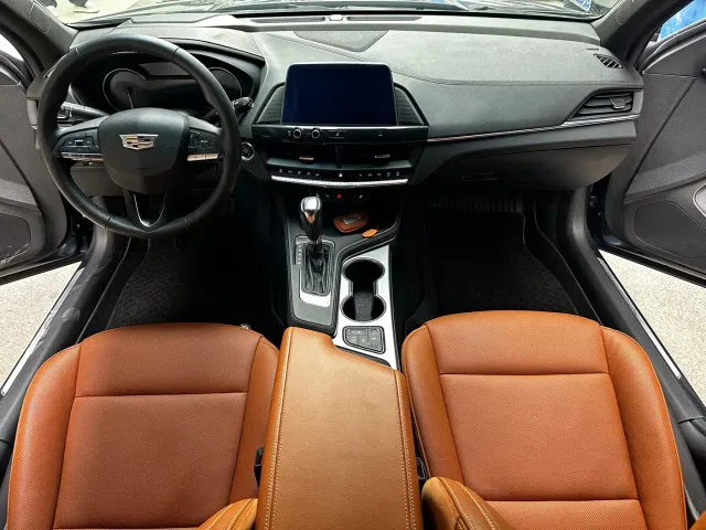 Cadillac CT4 — Фото автомобиля 6