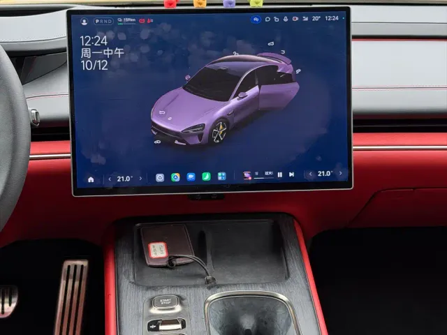 Xiaomi SU7 — Фото автомобиля 10