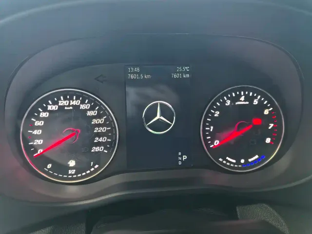 Mercedes-Benz Vito — Фото автомобиля 5