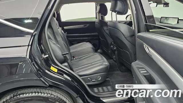 Genesis GV80 — Фото автомобиля 11