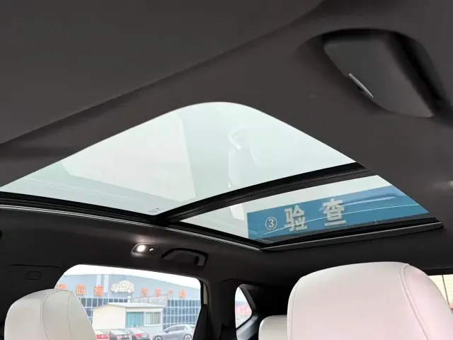Besturn Yueyi 07 2025 210km Leisure Edition — Фото автомобиля 25