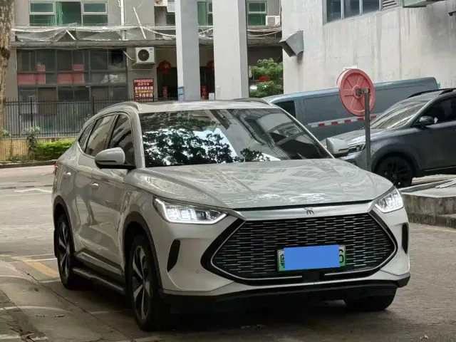 BYD Song PLUS — Фото автомобиля 3