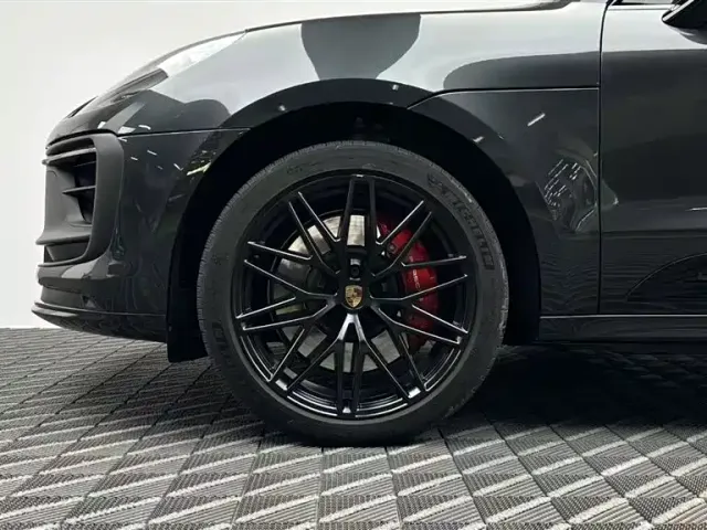Porsche Macan — Фото автомобиля 8