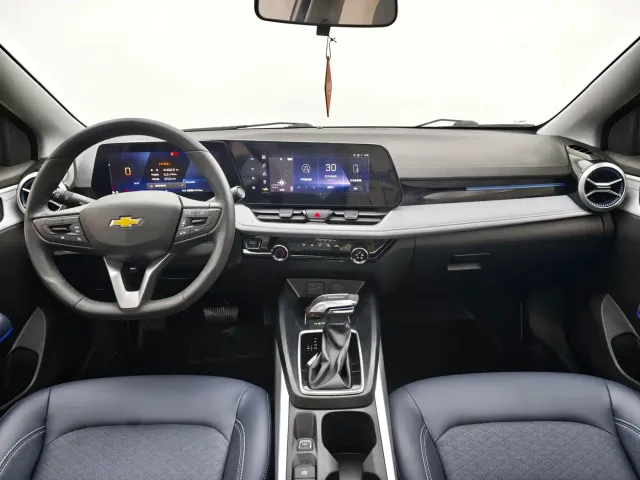 Chevrolet Monza — Фото автомобиля 13