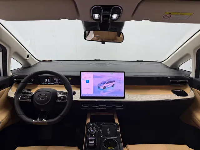 GAC Trumpchi E8 — Фото автомобиля 17