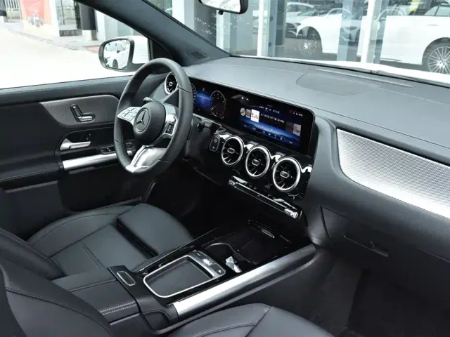 Mercedes-Benz GLA-Class — Фото автомобиля 17