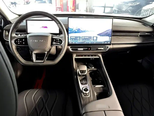 Chery Arrizo 8 — Фото автомобиля 9