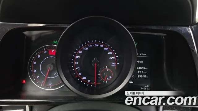 Hyundai Avante CN7 — Фото автомобиля 8