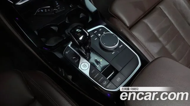 BMW X4 xDrive20i M Sport — Фото автомобиля 9