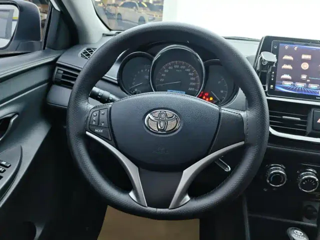 Toyota Vios FS — Фото автомобиля 15