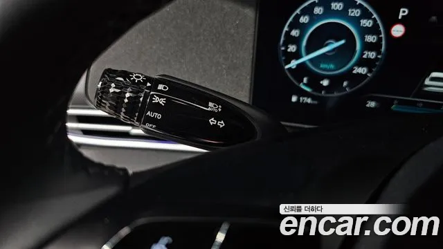 Hyundai AVANTE Новый Avante (CN7) — Фото автомобиля 17