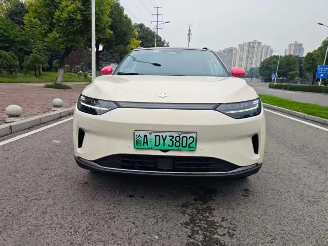 Leapmotor C11 — Фото автомобиля 2