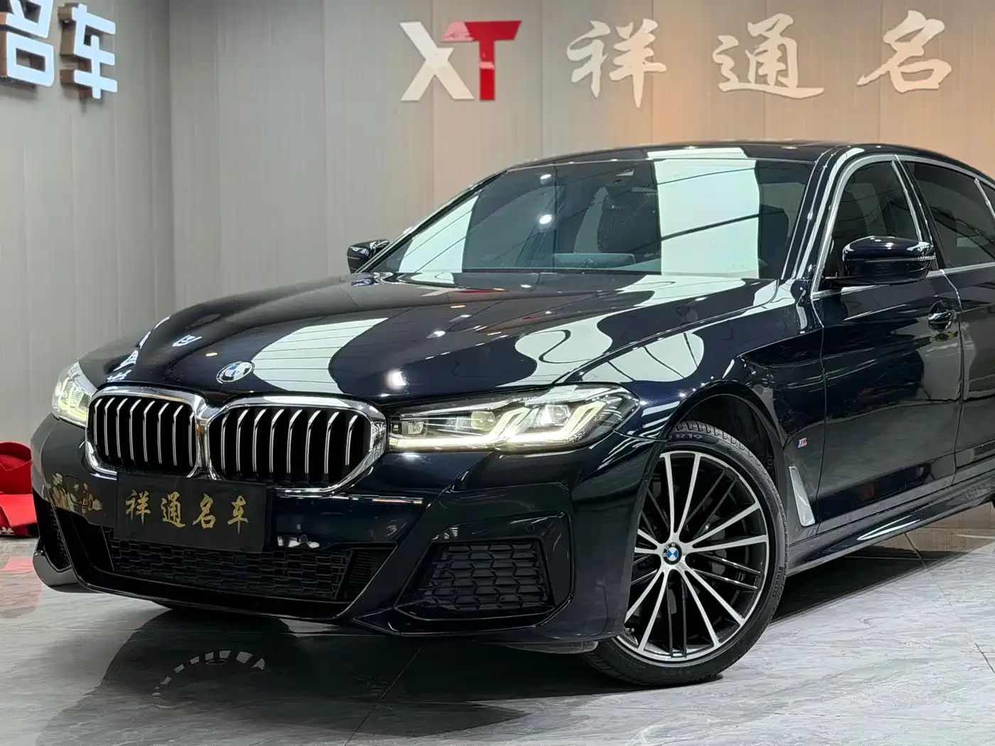 BMW BMW 5 Series 2022 Facelift 530Li Leading M Sport Package — Фото автомобиля 10