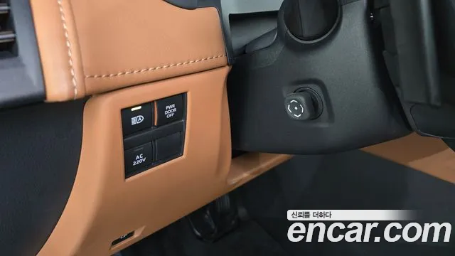 Toyota Alphard — Фото автомобиля 25