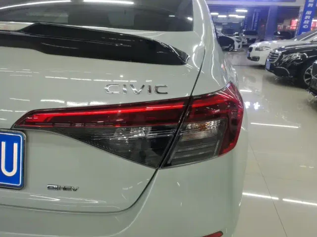 Honda Civic — Фото автомобиля 7