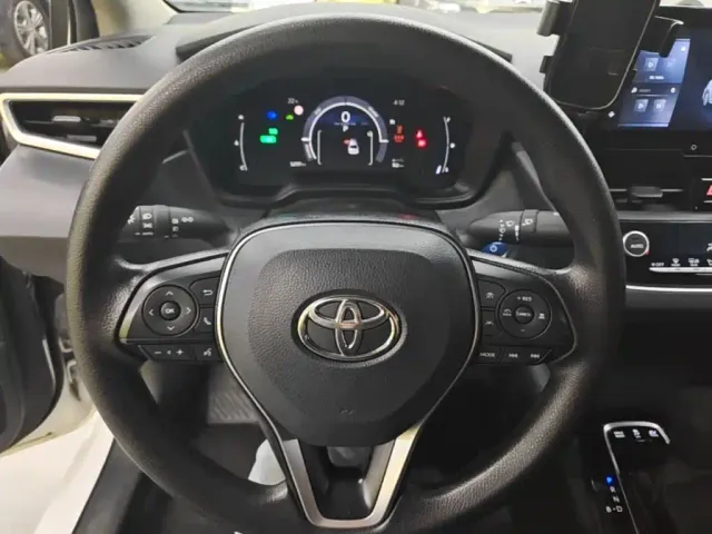 Toyota Corolla — Фото автомобиля 10