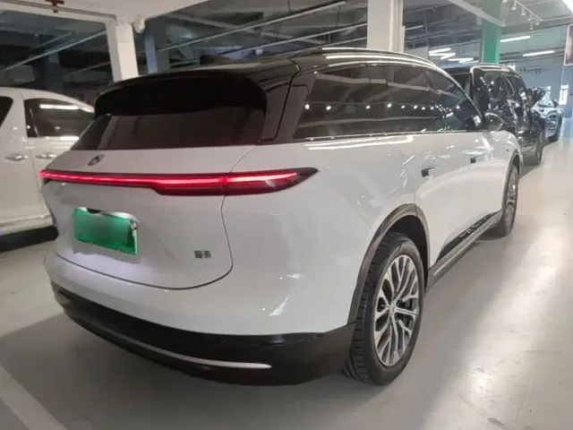 Nio ES6 — Фото автомобиля 6
