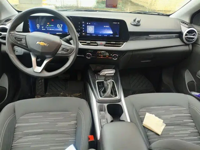 Chevrolet Monza — Фото автомобиля 5