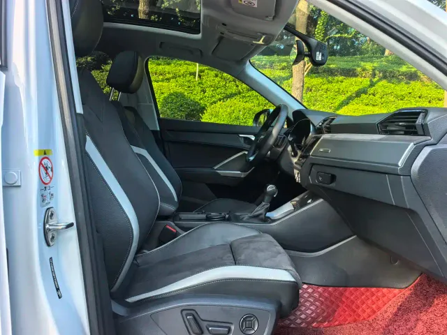 Audi Q3 — Фото автомобиля 6