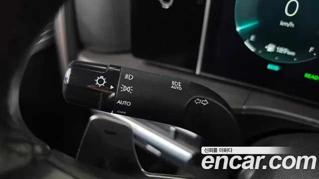 Hyundai Santa Fe — Фото автомобиля 30
