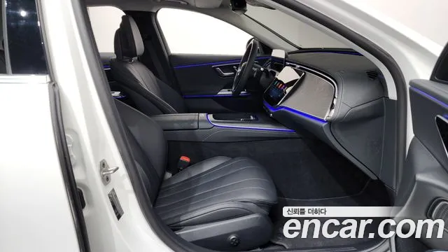 Mercedes-Benz E-Class W214 — Фото автомобиля 26