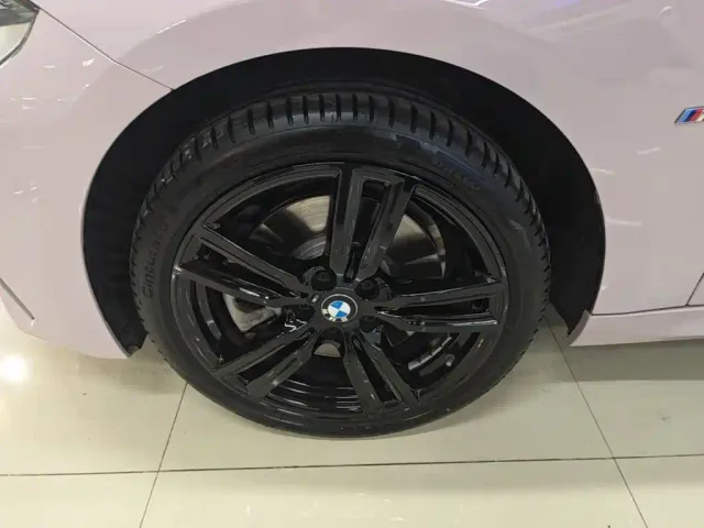 BMW 1 Series — Фото автомобиля 24