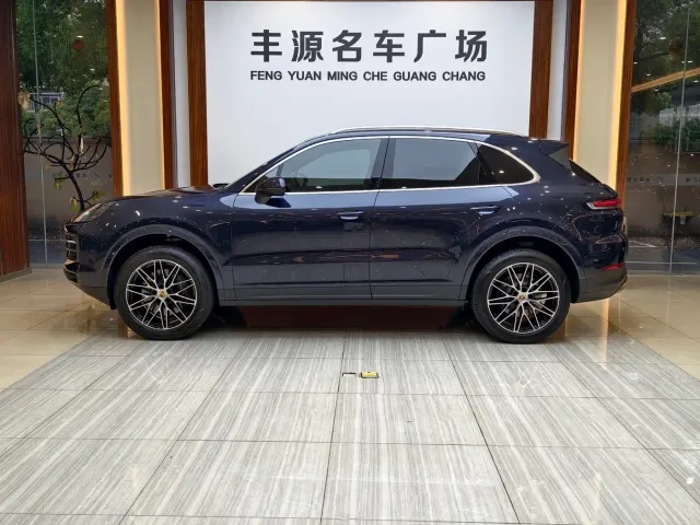 Porsche Cayenne — Фото автомобиля 27